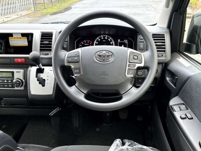 ハイエースバン2.8 スーパーGL ロング ディーゼル 4WD