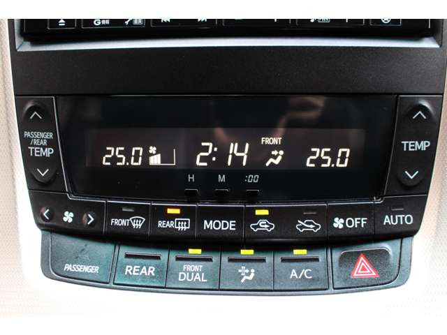 �I�[�g�G�A�R��