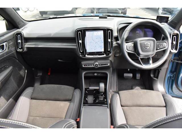 XC40リチャージアルティメット ツインモーター 4WD
