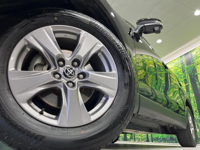 �y����17�C���`�A���~�z�C�[���z�O�ςɃ}�b�`���������A���~�z�C�[���𑕒����Ă���܂��B�e��ЊO�A���~�z�C�[����A�X�^�b�h���X�^�C�����戵�����Ă���܂��B���񂲑��k����������
