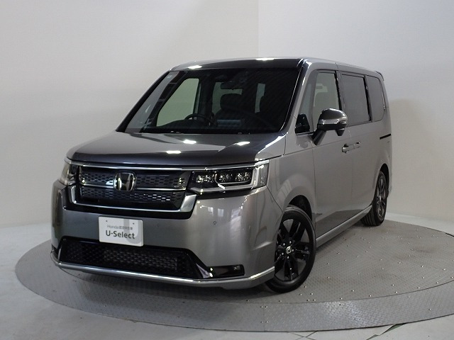 ステップワゴン1.5 スパーダ リフトアップシート(2列目)