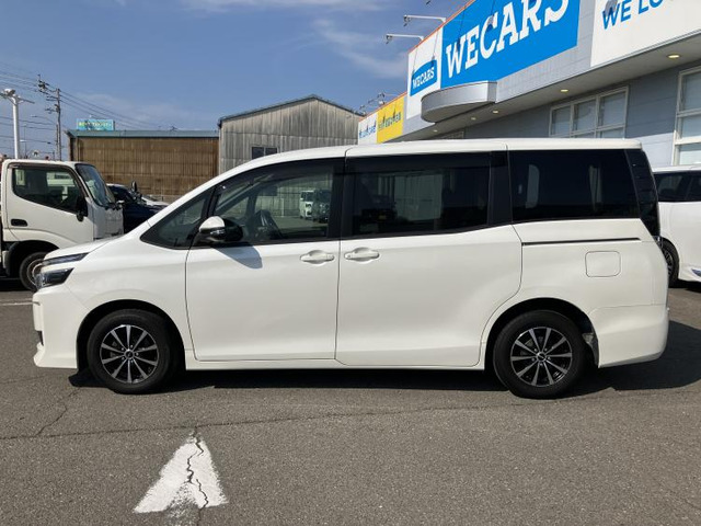 ヴォクシー2.0 X