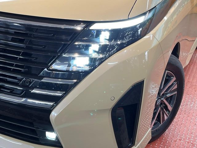 �yLED�w�b�h���C�g�z���V����ԑ��s�����ǍD�Ȏ��E���m�ۂ����S���ĉ^�]�ł��鍂�P�xLED�w�b�h���C�g�𑕔�!�_�����x�������A����d�͂��}�����Ă��܂��B