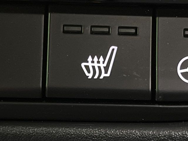 �y�V�[�g�q�[�^�[�z�������ɏd�󂷂�V�[�g�q�[�^�[!�G�A�R����葁�����܂��Ă����̂Ŋ�����̐l�����S�ł��ˁ�G�A�R���̉����͊������邩����A�Ƃ������ɂ����������߂ł��B