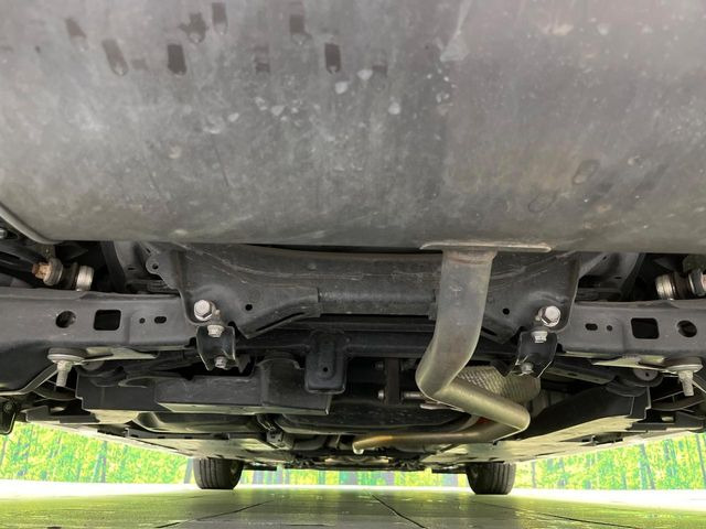 下回りがきれいなうちに、防錆加工の施工がオススメ。降雪地域はもちろん、沿岸部にお住いの方や、趣味でマリン・ウィンタースポーツをされる方にご好評いただいております。