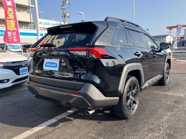 RAV42.0 アドベンチャー オフロードパッケージ 4WD