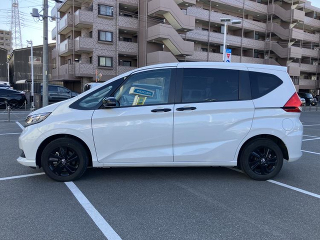 フリード1.5 ハイブリッド G ブラックスタイル