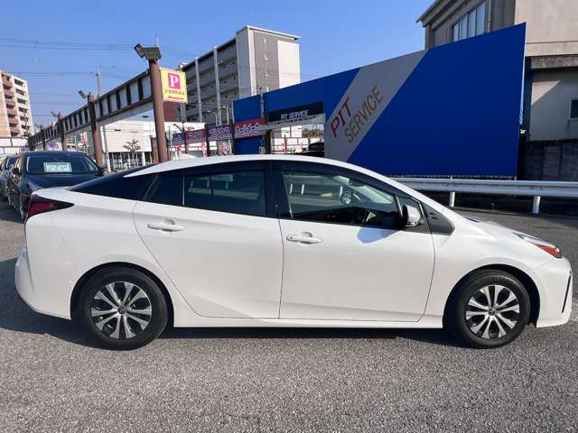 �O���[�v���݌ɐ�200��ȏ�!!�L�x�ȍ݌ɂ̒����炨�q�l�ɂ҂�����Ȉ�������Ă������܂�!!