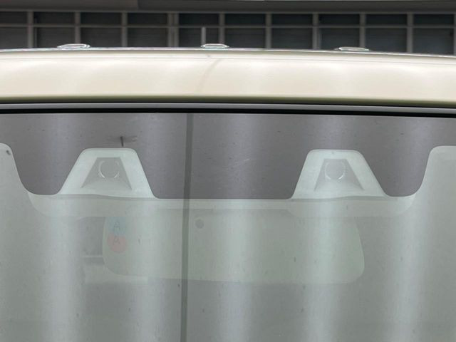 �y�X�Y�L �Z�[�t�e�B�T�|�[�g�z���s���ɑO���̎ԗ�����F�����A�Փ˂������Ȏ��͌x��ƃu���[�L�ŏՓˉ���Ɣ�Q�y�����A�V�X�g�B�����S�Ƀh���C�u�����y���݂��������܂��B