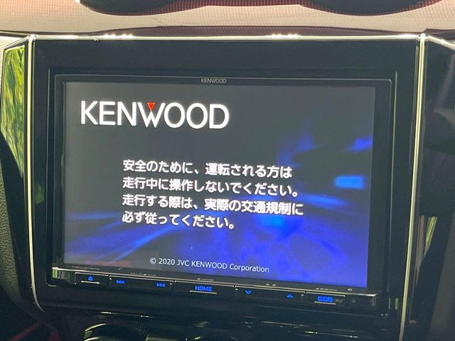 【ナビゲーション】使いやすいナビで目的地までしっかり案内してくれます。各種オーディオ再生機能も充実しており、お車の運転がさらに楽しくなります!!