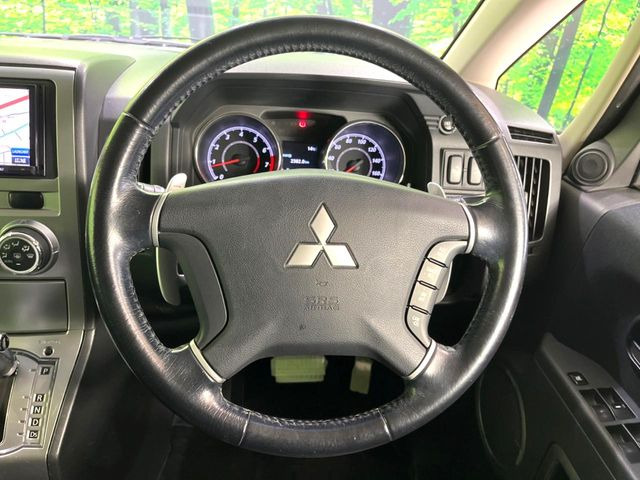 �y�����v�����X�e�A�����O�z�㎿�Ȋv���g�p���邱�ƂŁA��ɂ����������݂ƂĂ��^�]���₷���n���h���ł���