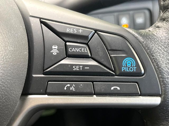 �y�v���p�C���b�g�z�������H�ł̒��������s���y��!!�a�؎��Ə��񑖍s�̃V�[���ŁA�A�N�Z���E�u���[�L�E�X�e�A�����O�������Ő��䂵�A�������^�]�̕��S���y�����Ă���܂���