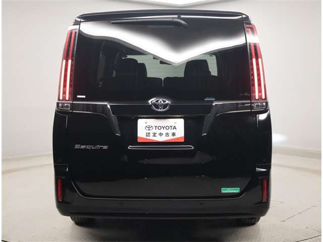 エスクァイア2.0 Gi プレミアムパッケージ ブラックテイラード