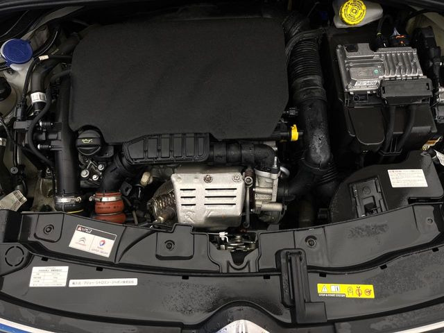 ●当店では、各メーカーの専用診断テスターを導入。国家資格を持つテクニカルスタッフも常駐しておりますので、万が一の際にも安心してご利用いただけます。