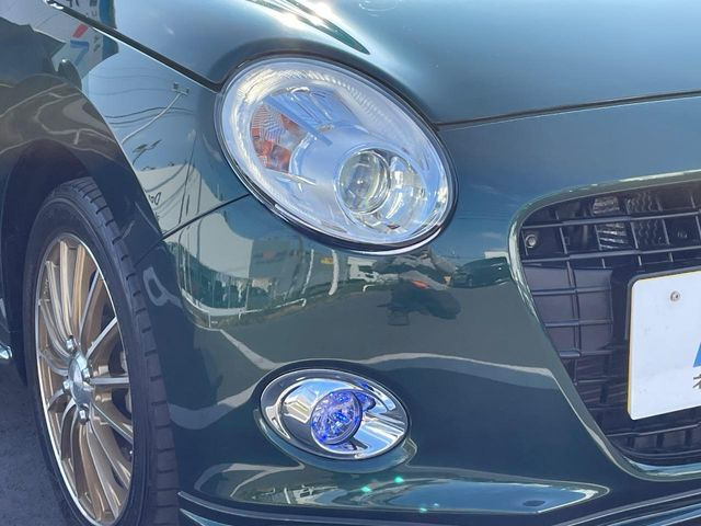 �yLED�w�b�h���C�g�z���V����ԑ��s�����ǍD�Ȏ��E���m�ۂ����S���ĉ^�]�ł��鍂�P�xLED�w�b�h���C�g�𑕔�!�_�����x�������A����d�͂��}�����Ă��܂��B