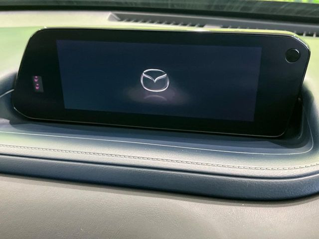 �y8.8�C���`�}�c�_�R�l�N�g�z�ԓ��̕��͋C�Ƀ}�b�`������^�̃f�B�X�v���C�B�X�}�z�ڑ��ł̃i�r�g�p��Bluetooth�Đ����A�l�X�ȋ@�\���y���߂܂��B�����I�ȃ_�C�������삪�\�ŁA�g��������ǍD�ł��B