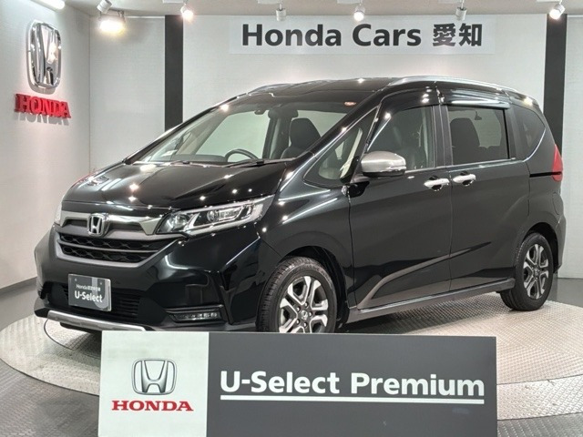 フリード1.5 ハイブリッド クロスター