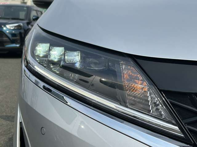 ノート1.2 X FOUR 4WD