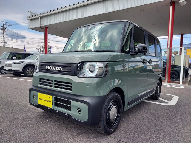 N-BOXジョイ 2トーン