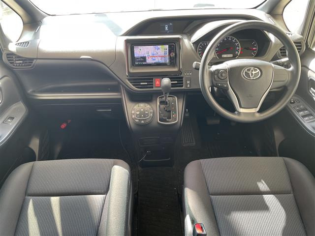 ヴォクシー2.0 X