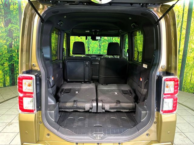 ���i�̂���������ʋ΁A���}���ɏ\���ȉ׎��X�y�[�X���m�ۂ��Ă���܂��B�Z�J���h�V�[�g��|���ƁA�傫�ȉו��̐ύڂ��\�ł���