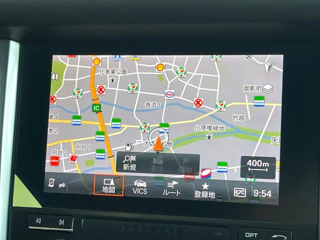 �������i�r:��̊��̂���i�r�́A����������ԓ������o���Ă���܂��B�I�[�f�B�I�@�\���[�����Ă���܂��̂ŁA�^�]�����y���߂܂���