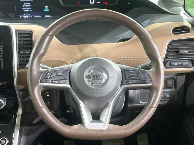 �y�����v�����X�e�A�����O�z�㎿�Ȋv���g�p���邱�ƂŁA��ɂ����������݂ƂĂ��^�]���₷���n���h���ł���