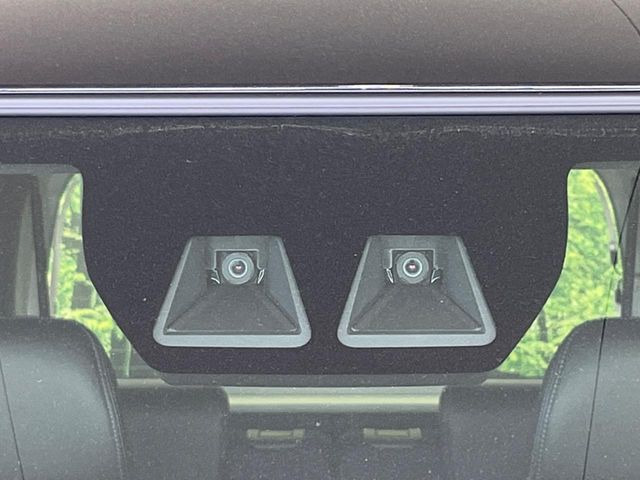 �y�X�}�[�g�A�V�X�g�z���s���ɑO���̎ԗ�����F�����A�Փ˂������Ȏ��͌x��ƃu���[�L�ŏՓˉ���Ɣ�Q�y�����A�V�X�g�B�����S�Ƀh���C�u�����y���݂��������܂��B