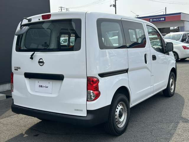 NV200バネットバン1.6 DX 4WD