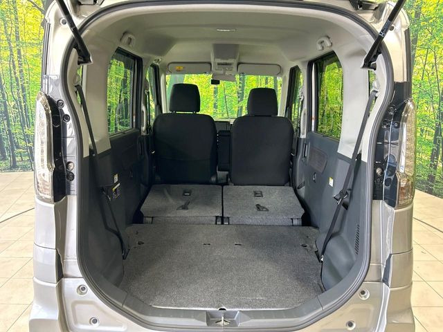 ���i�̂���������ʋ΁A���}���ɏ\���ȉ׎��X�y�[�X���m�ۂ��Ă���܂��B�Z�J���h�V�[�g��|���ƁA�傫�ȉו��̐ύڂ��\�ł���