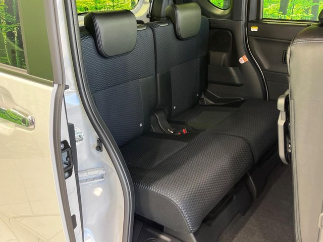 ���i���ȃI���W�i���t���A�}�b�g���I�v�V�����ɂĂ��p�ӂ��Ă���܂��B���D���ȃf�U�C����J���[�����Ԃɍ��킹�đI��ł����������Ƃ��ł��܂���