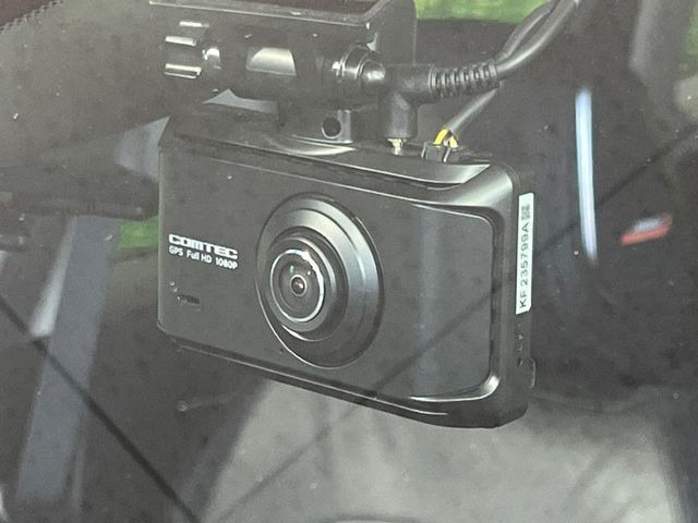 �y�h���C�u���R�[�_�[�z���S�E���S�ȃJ�[���C�t�ɕK�{�̃h���C�u���R�[�_�[�𑕔�!���s���͂������A������^�]�⎖�̂ɑ��������ۂ̏󋵂��f���ŋL�^���A����̃��X�N�ɔ����܂��B