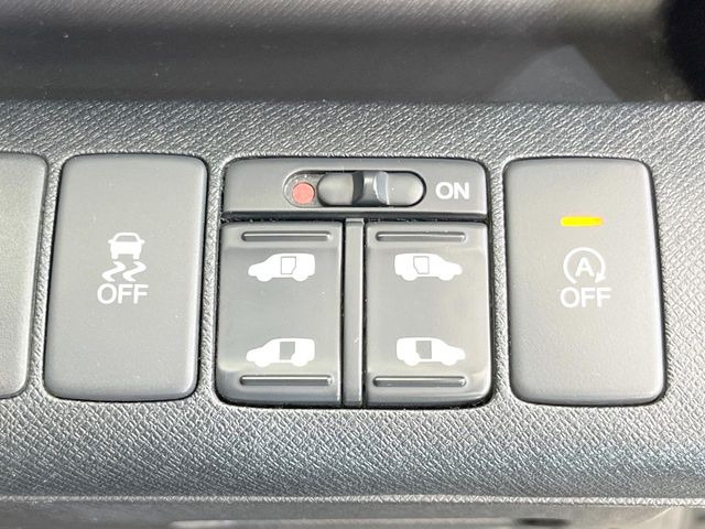 �y�����p���[�X���C�h�h�A�z�X�}�[�g�L�[��^�]�Ȃ̃X�C�b�`�Ō�ȗ����X���C�h�h�A�̊J���\���d��������͂����ăh�A���J����K�v�������A�����Ȃ��q�l�ł��ȒP�ɊJ���߂ł����K�ł���