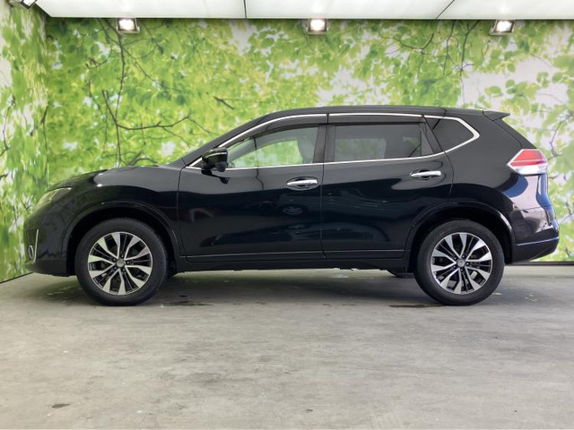 エクストレイル2.0 モード・プレミア エマージェンシーブレーキパッケージ 4WD