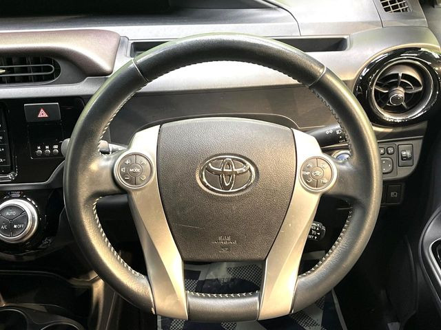 �y�X�e�A�����O�X�C�b�`�z�^�]���A�O������ڐ������炷���ƂȂ��A�I�[�f�B�I���̑��삪�\�ȕ֗��@�\!���S&���K�ȃh���C�u�����o���Ă���܂���