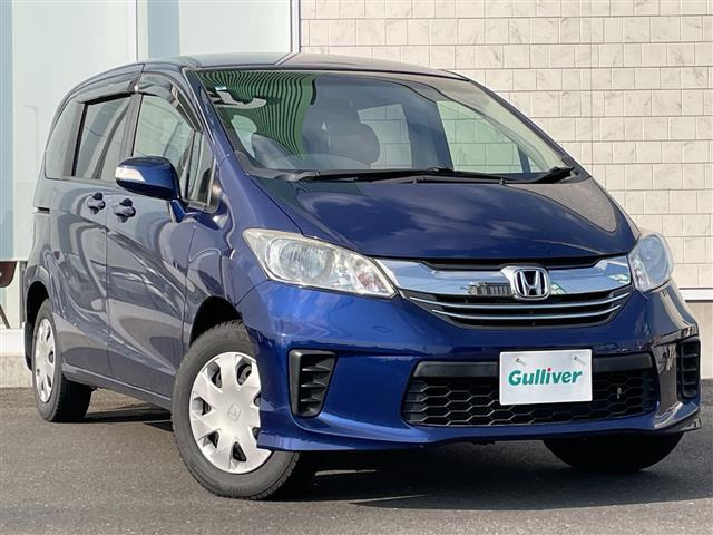 フリード1.5 G プレミアムエディション 4WD