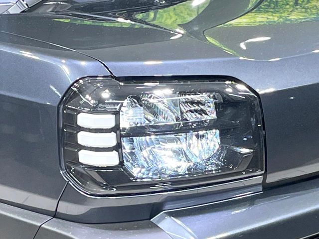 �yLED�w�b�h���C�g�z���V����ԑ��s�����ǍD�Ȏ��E���m�ۂ����S���ĉ^�]�ł��鍂�P�xLED�w�b�h���C�g�𑕔�!�_�����x�������A����d�͂��}�����Ă��܂��B