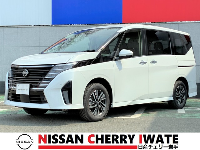 セレナ2.0 ハイウェイスターV 4WD