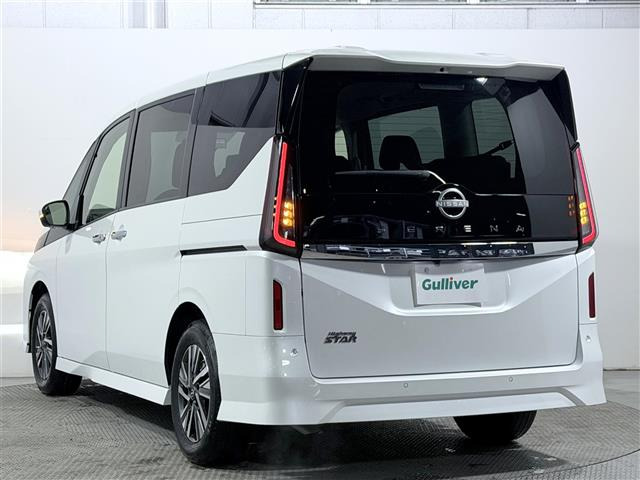 セレナ2.0 ハイウェイスターV Vセレクション