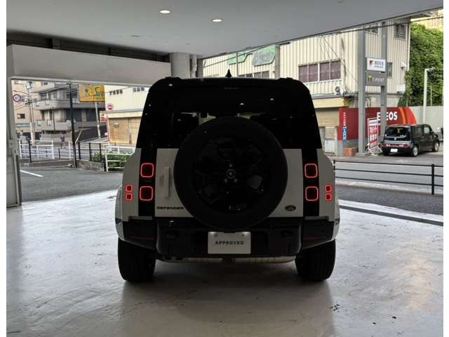 ディフェンダー