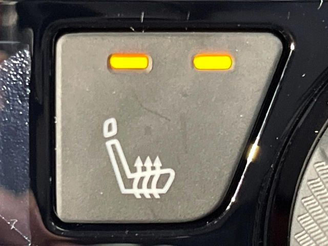 �y�V�[�g�q�[�^�[�z�������ɏd�󂷂�V�[�g�q�[�^�[!�G�A�R����葁�����܂��Ă����̂Ŋ�����̐l�����S�ł��ˁ�G�A�R���̉����͊������邩����A�Ƃ������ɂ����������߂ł��B