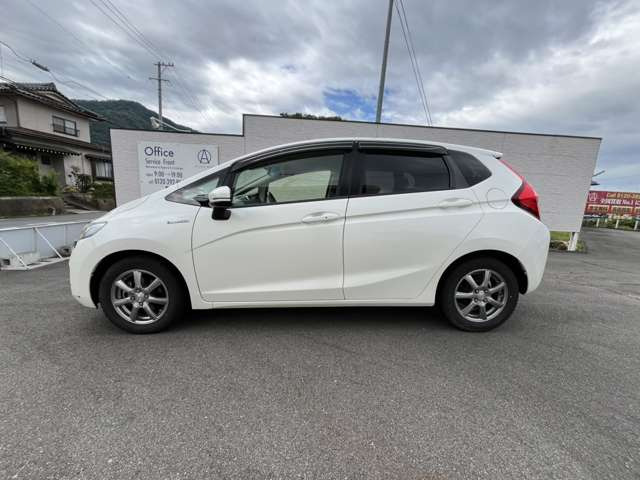 フィット1.5 ハイブリッド Lパッケージ