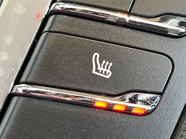 ���t�����g�V�[�g�q�[�e�B���O:�^�]�ȁE����ȋ��ɎO�i�K�Œ��߂��\�ȃV�[�g�q�[�^�[�𑕔����Ă���܂��B�G�߂��킸���K�ɂ��g�p���������܂��B