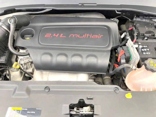 �����X�ł́A�e���[�J�[�̐�p�f�f�e�X�^�[�𓱓��B���Ǝ��i�����e�N�j�J���X�^�b�t���풓���Ă���܂��̂ŁA������̍ۂɂ����S���Ă����p���������܂��B