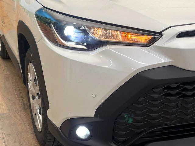 �yLED�w�b�h���C�g�z���V����ԑ��s�����ǍD�Ȏ��E���m�ۂ����S���ĉ^�]�ł��鍂�P�xLED�w�b�h���C�g�𑕔�!�_�����x�������A����d�͂��}�����Ă��܂��B