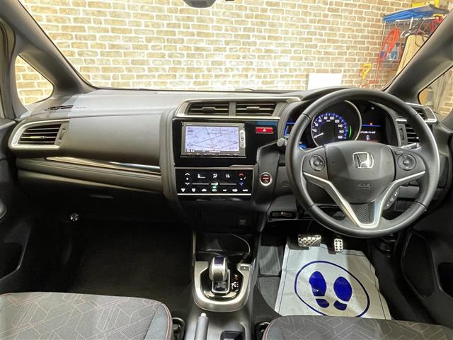 フィット1.5 ハイブリッド Sパッケージ