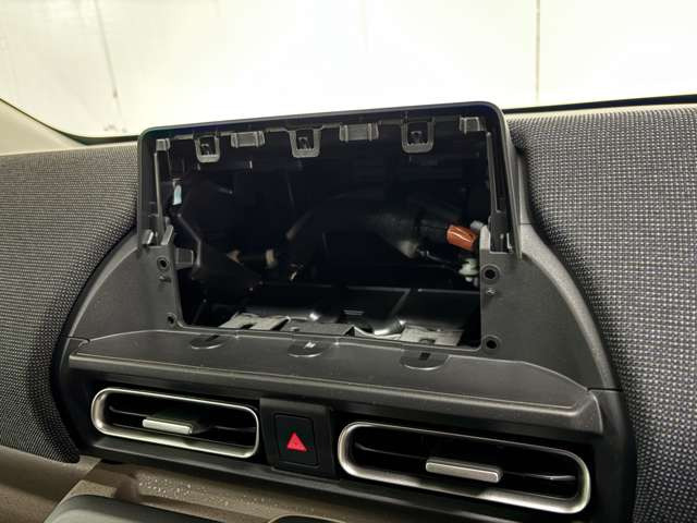 フリード1.5 e:HEV エアー EX