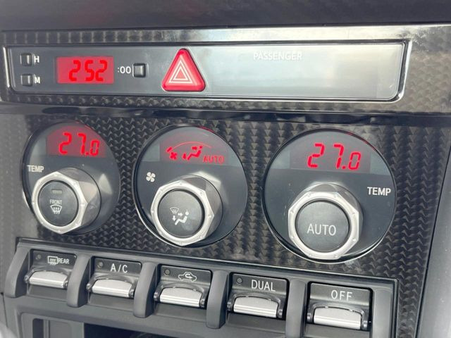 �y���E�Ɨ��^�t���I�[�g�G�A�R���z�^�]�ȂƏ���Ȃł��ꂼ�ꂨ�D�݂̉��x�ɐݒ�\�B����҂ɂ��z�������A���K�ȋ󒲂����͂��v���܂��B