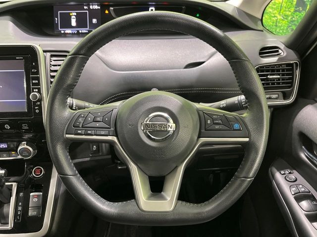 �y�����v�����X�e�A�����O�z�㎿�Ȋv���g�p���邱�ƂŁA��ɂ����������݂ƂĂ��^�]���₷���n���h���ł���