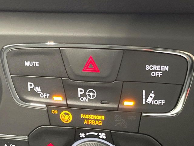 ���p�[�N�A�V�X�g:���Ԃ�����ێ����ŃX�e�A�����O�̃A�V�X�g�����鑕���ł��B���Ԃ��s���ȕ��ł����S�ł�!